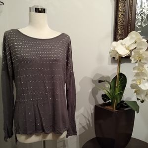 Long sleeved top